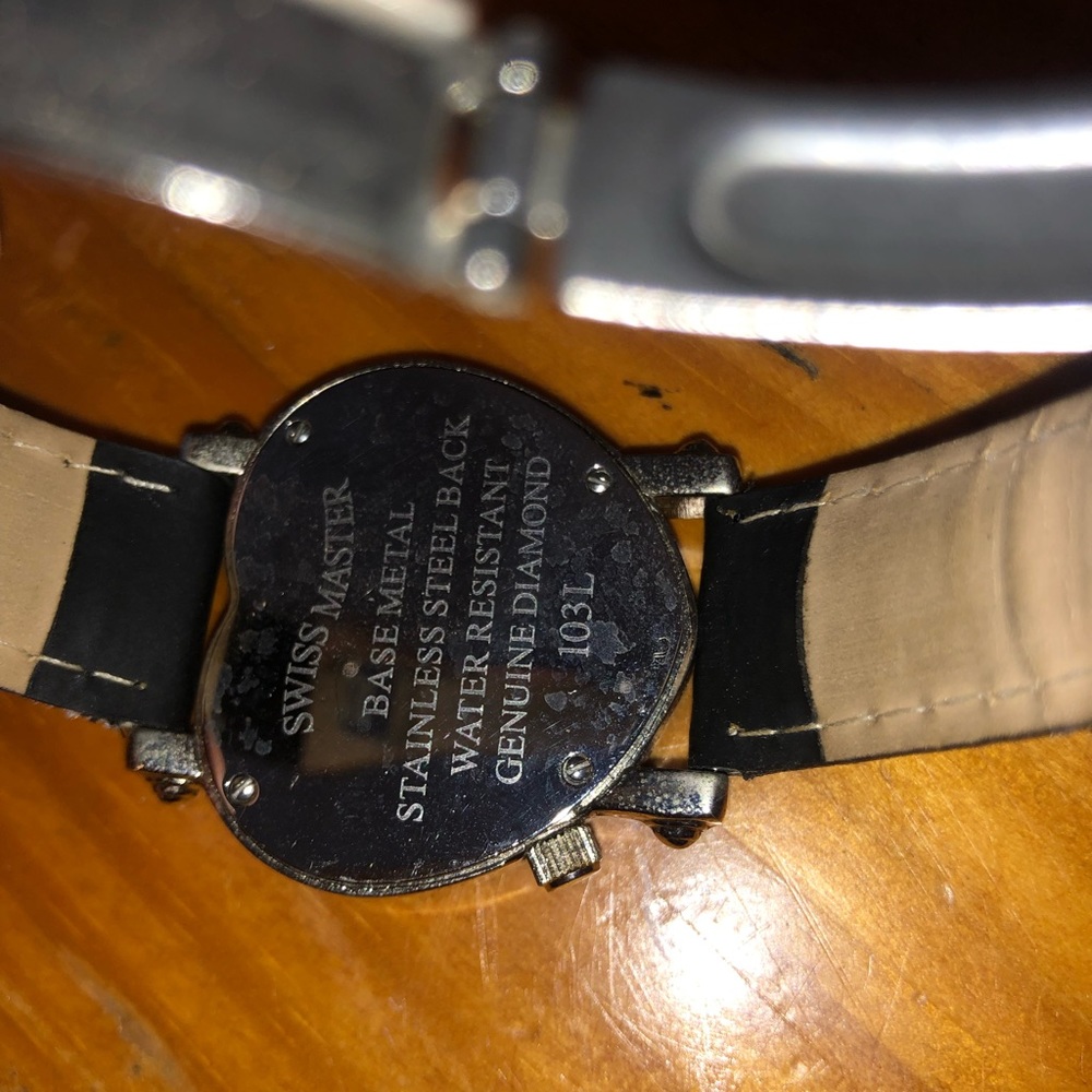 Swiss Master Watch - Picture 2 of 3